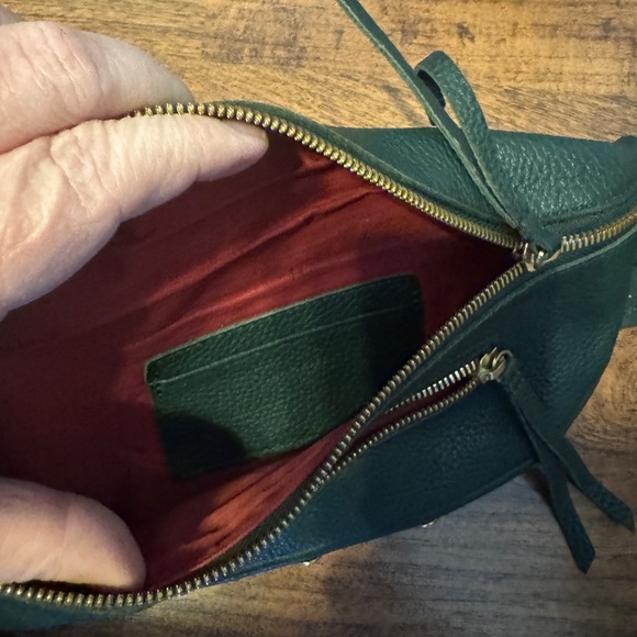 Hammitt green crossbody - Picture 3 of 5